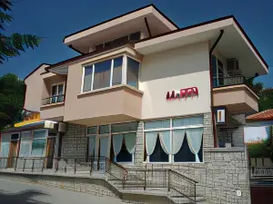 Mania Guest House