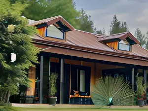 Malachite Manor