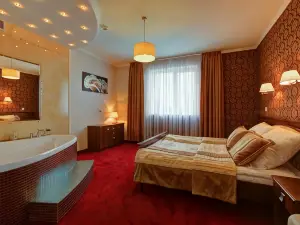 Hotel Chabrowy Dworek