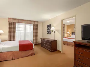 Country Inn & Suites by Radisson, Ames, IA