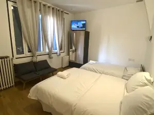 Isvara Hôtel & Restaurant.