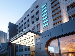 Titanic Comfort Mitte