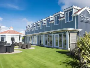 The Waterside Hotel
