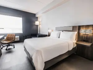 Holiday Inn Express Toronto-North York