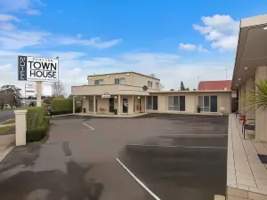 Hamilton Townhouse Motel