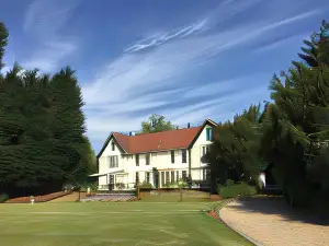Sturmer Hall Hotel and Conference Centre