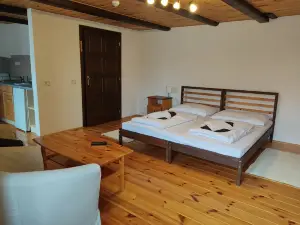 BoldogKoHaz