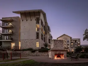 Courtyard New Braunfels River Village