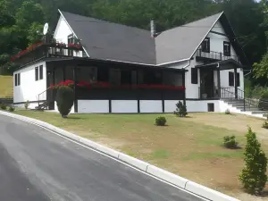 Penzion a Reštaurácia Hanišberg