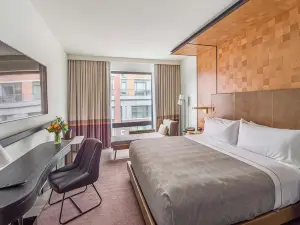 Canopy by Hilton Jersey City Arts District