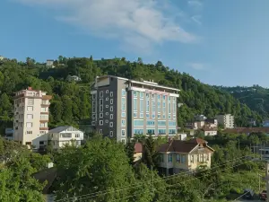 Newarise Hotel