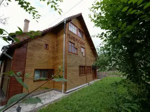 Pensiunea Flori de Camp