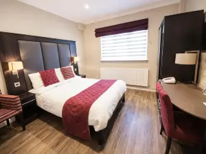 Crown Lodge Hotel