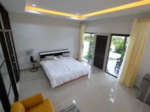 Lanna Bali KumnunTuo