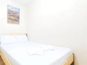 Golden Goddess Hotel Malasiqui Pangasinan by RedDoorz