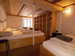 Sust Lodge am Gotthard