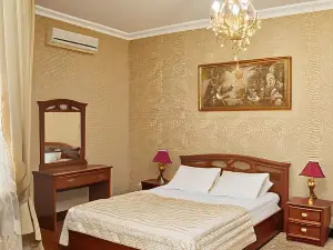 Tarho Hotel