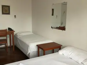 Central Plaza Hotel Tupa
