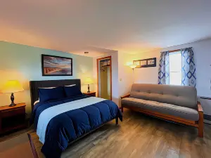 Blue Jay Motel