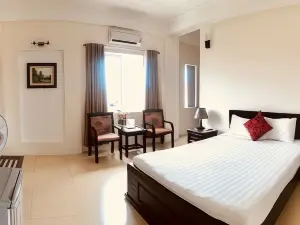 Nam Long Plus Hotel