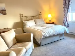 Seven Oaks B&B