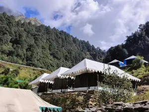 리버 사이드 캠프 촙타