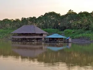 Cabaña Flotante Kurupira
