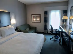 Holiday Inn Express Janesville-I-90 & US Hwy 14