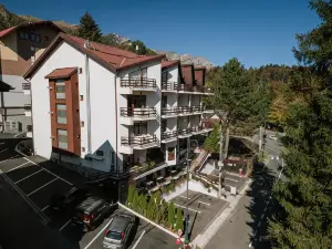 Hotel Marea Neagra