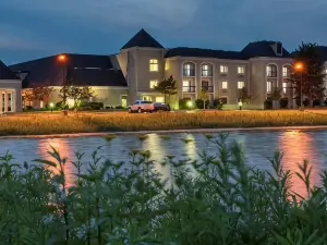 DoubleTree by Hilton Hotel Chicago Wood Dale - Elk Grove