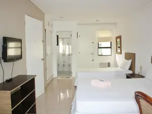 Boracay White Coral Hotel