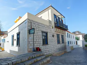 Phaedra Hotel