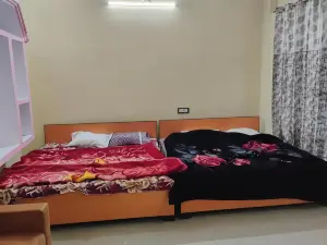 Geeta Teerth Guest House
