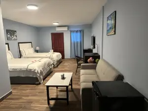 Enjoy Hotel