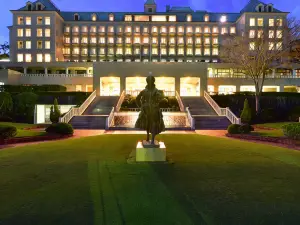 Shizuoka Country Hamaoka Course & Hotel