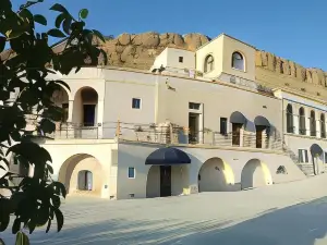 Lavender Cave Hotel