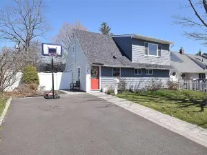 Romance Vacation Sweet Home