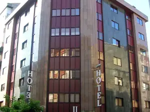 Hotel Francisco II