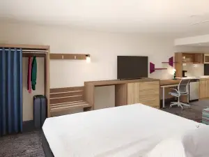 Home2 Suites by Hilton Cincinnati Midtown Oakley