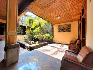 Hotel Dirgahayu Ponorogo