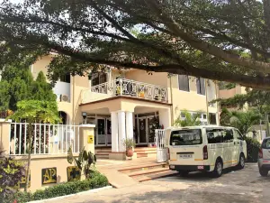 Asantewaa Premier Hotel