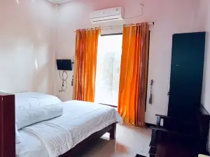 Ashofa Syariah Hotel