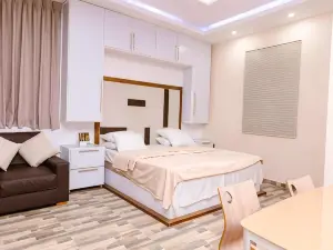 Savenndra Resorts