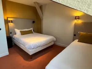 Hôtel Henri IV