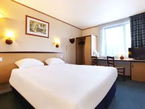 The Raceby Hotel, Doncaster South Yorkshire, Part of the AG Collection