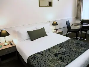 Garden City Motor Inn