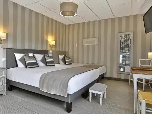 Logis Hôtel-Restaurant les Voyageurs