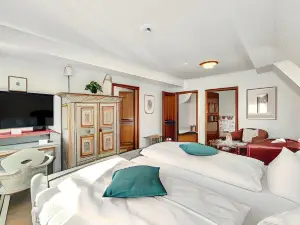 Hotel Und Bistrorant Dinkelsbuhler Kunst Stuben