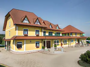 Schachenwald Hotel & Restaurant I Self Check-IN