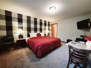 North Ironwood Acres - Black River Lodge
